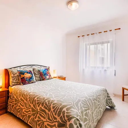 Waking Up To The Sun, Walking To The Sea Apartment *